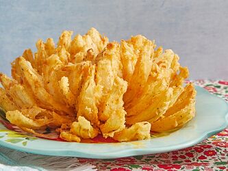 blooming-onion-recipe-2-646baacc0c157
